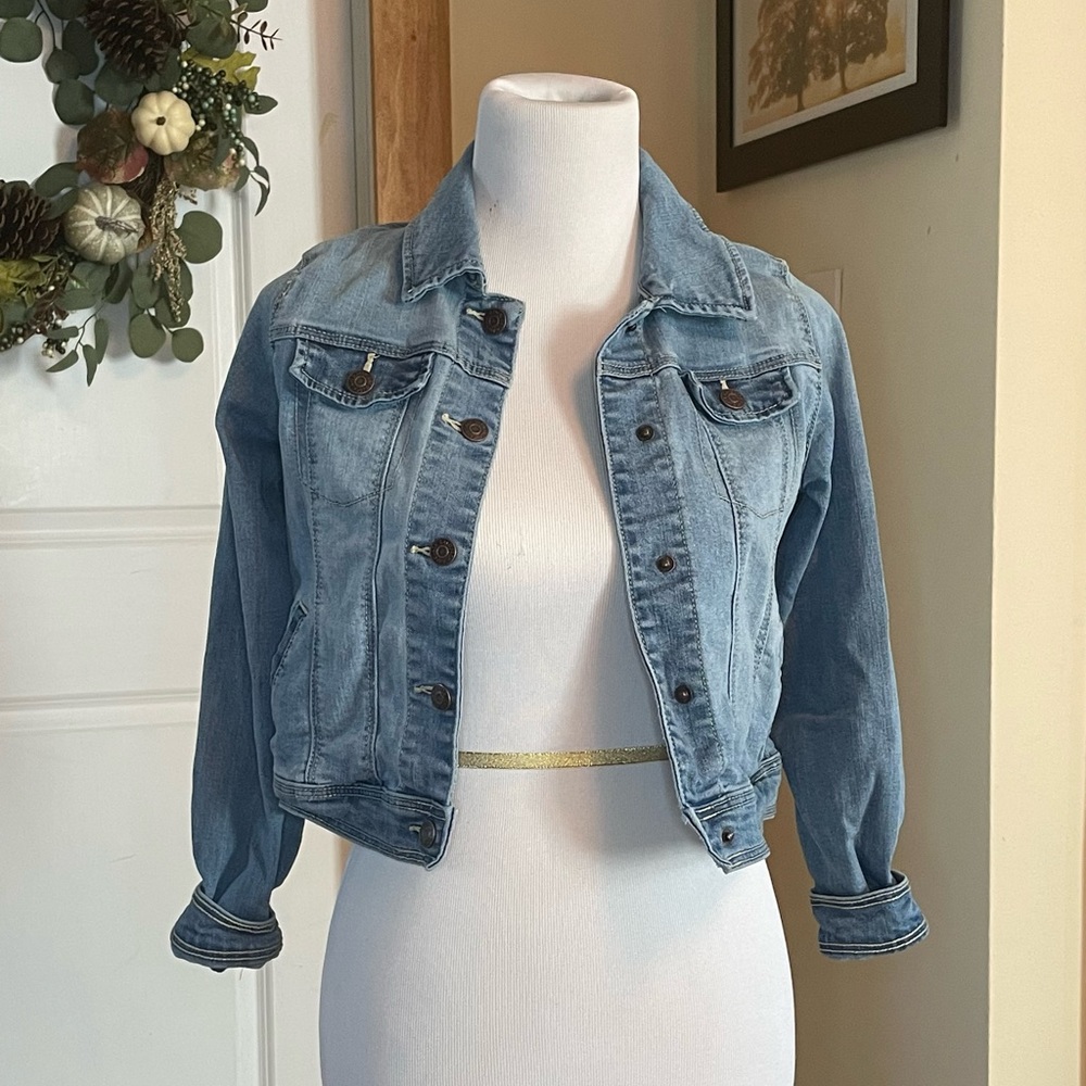 Girls Cat & Jack denim jacket